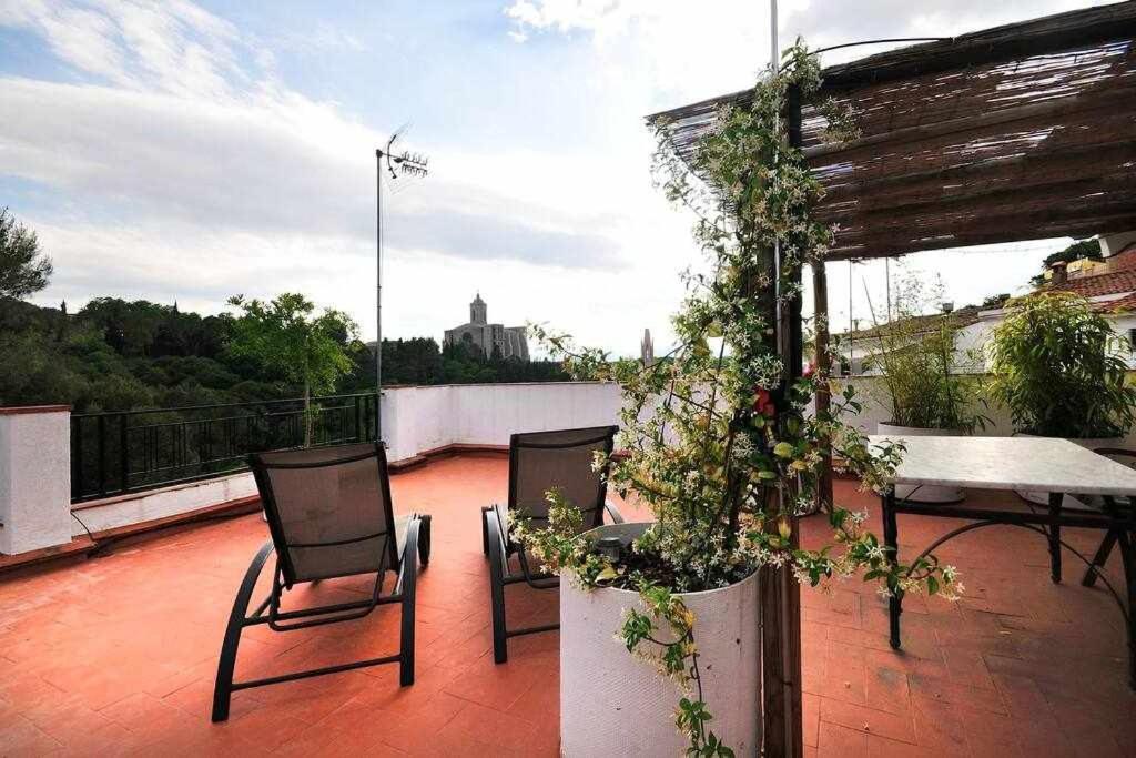 Apartamento Con Increibles Vistas Y Terraza Херона Екстериор снимка