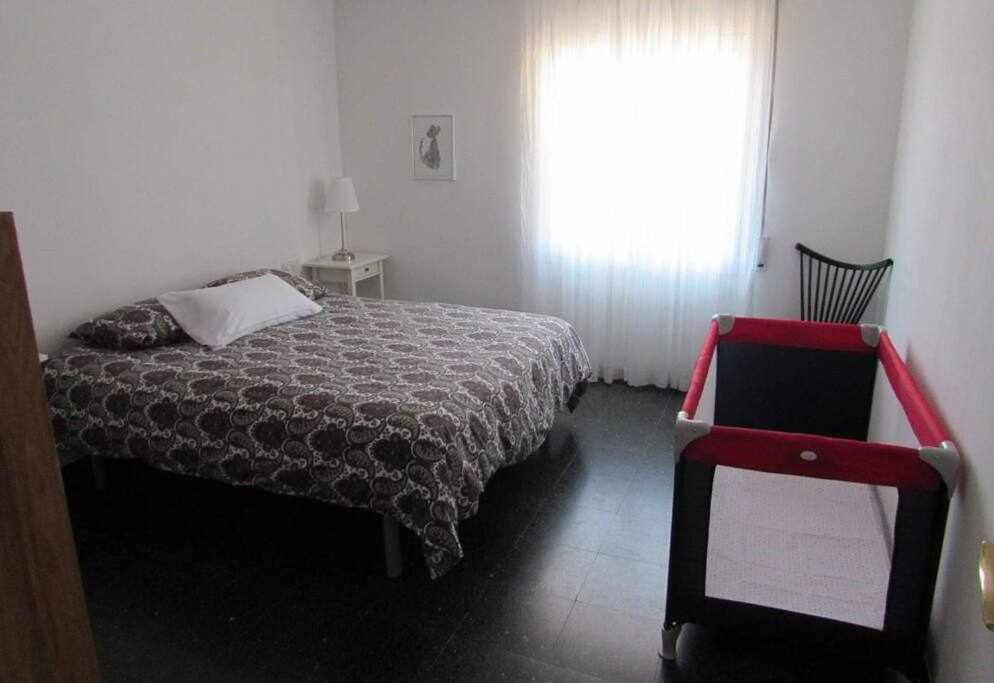 Apartamento Con Increibles Vistas Y Terraza Херона Екстериор снимка