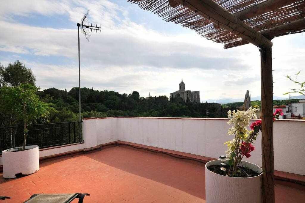 Apartamento Con Increibles Vistas Y Terraza Херона Екстериор снимка