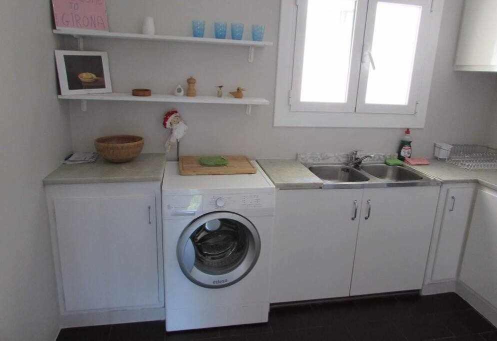 Apartamento Con Increibles Vistas Y Terraza Херона Екстериор снимка